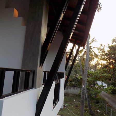 Prosperity Villa Negombo Exterior photo