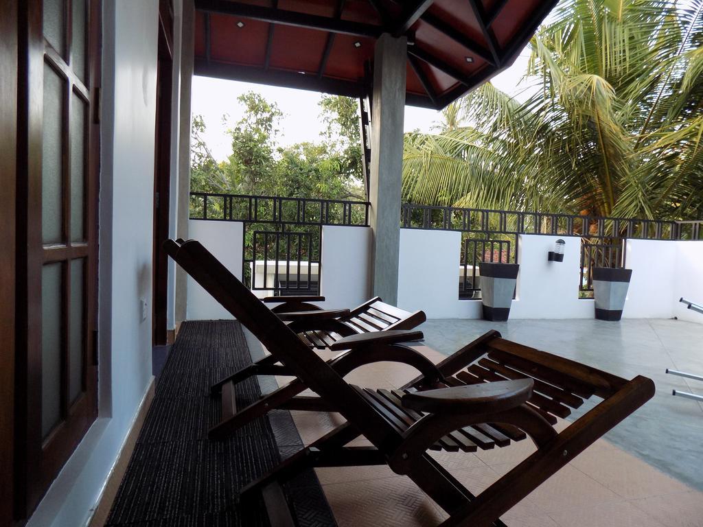 Prosperity Villa Negombo Exterior photo
